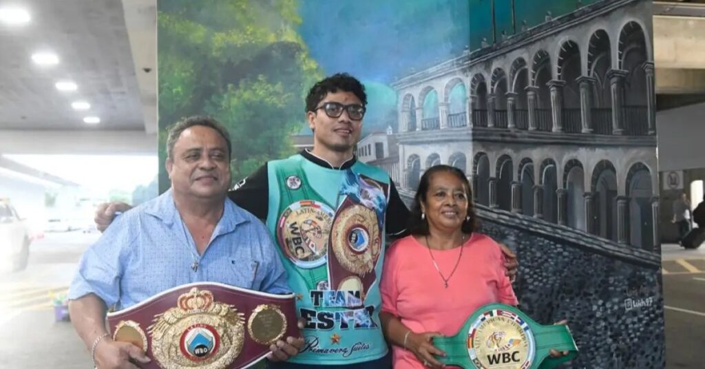 Lester Martinez’s Parents, Ethnicity, and Fight Weight: Everything Behind Guatemala’s First WBC World Champion Lester Martinez parents
